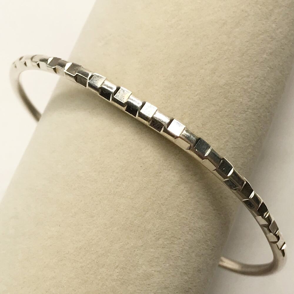 Pure Fine Silver 999 Adjustable Bangle Bracelet 15.32g 7.5in Texture Diamond Cut